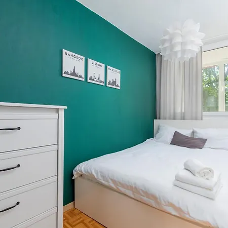 Gliniana 3-bedroom Apartman Wrocław